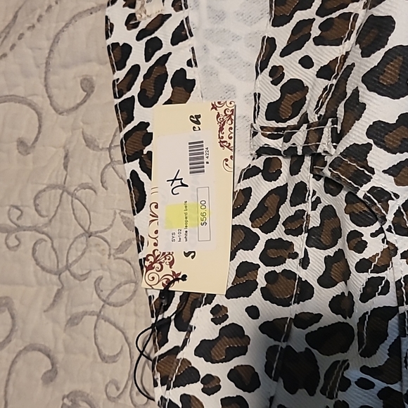 NWT White and Leopard Bell Bottom Jeans - Picture 3 of 7